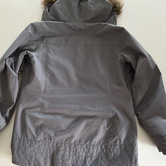 Women’s Ripzone snowboarding Jacket - Picture 3 of 3